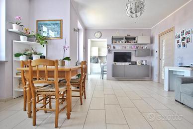 4 LOCALI A LIVORNO FERRARIS