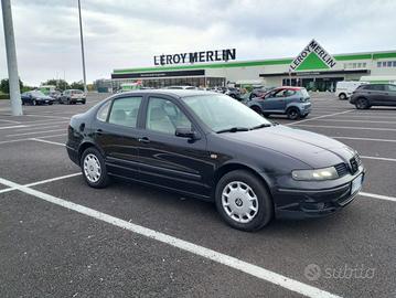 SEAT TOLEDO