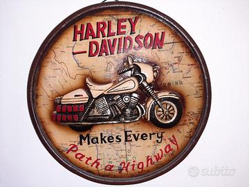 Bassorilievo Harley-Davidson 