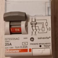 salvavita bticino 25A