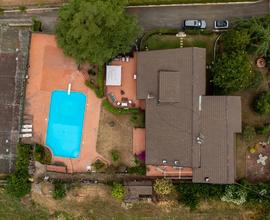 Gallicano nel lazio villa unifamliare con piscina