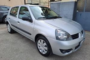 RENAULT CLIO STORIA 1.2 60CV - OK NEOPATENTATI