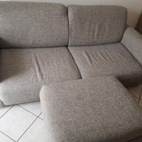 divano letto con pouf 