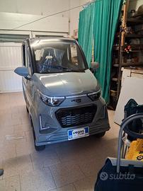 macchina elettrica senza patente anziani disabili