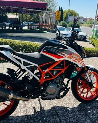 KTM 390 Duke PASSAGGIO E TAGLIANDO INCLUSO MINI
