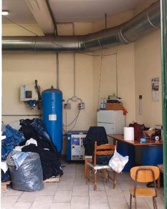 Frattaminore: Locale ad uso artigianale nel "condo