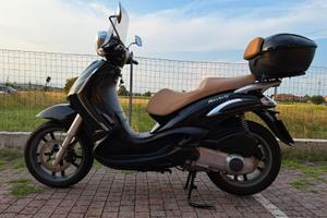 Piaggio Beverly 250 Tourer i.e. (2008)