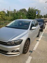 Volkswagen Polo Comfortline 1.000 cc benzina