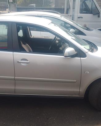 VOLKSWAGEN POLO 2005 C/MOTORE AMF