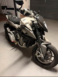 MV Stradale 800 2016