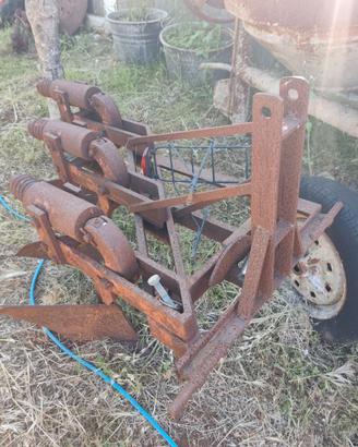 Trivomere per trattore agricolo