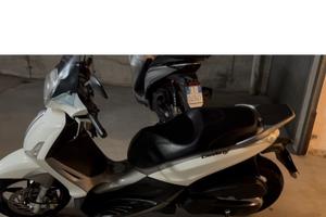 Beverly 350 sport touring