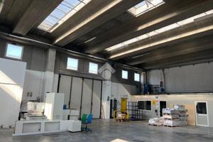 CAPANNONE A SAN GIOVANNI LUPATOTO