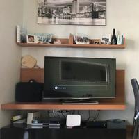 FRAMO parete sospesa soggiorno
