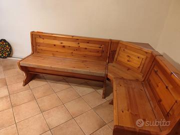 panca angolare in legno 