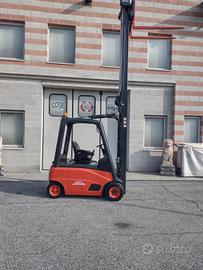 CARRELLO ELEVATORE LINDE