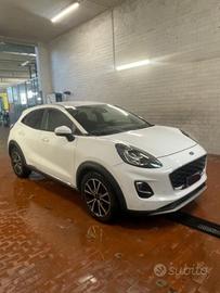 FORD Puma 1.0 EcoBoost Hybrid 125 CV S&S Titaniu