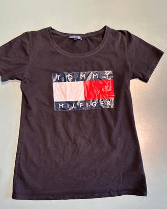 T-Shirt Tommy Hilfiger Nera - Taglia L - Maxi Logo