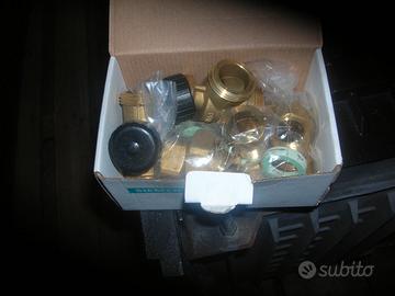 Valvole di zona SIEMENS XG2 mai usate, NUOVE