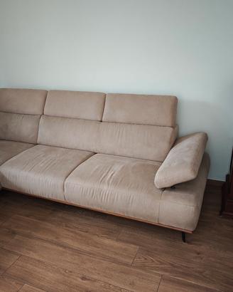 divano con chaise longue