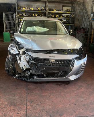 RICAMBI Peugeot 208 III 1.2 55kW 75Cv HM05 2025