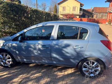 OPEL CORSA 1200 del 2006