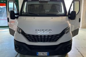 Iveco daily 35 180 automatico 3.0 Iva compresa