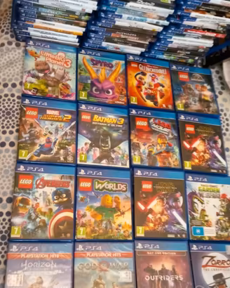 GIOCHI PS4 PS5 TRE A SCELTA 25 IN SALDO