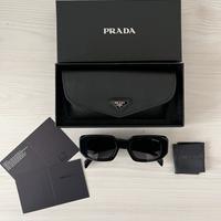 Occhiali da sole Prada Milano