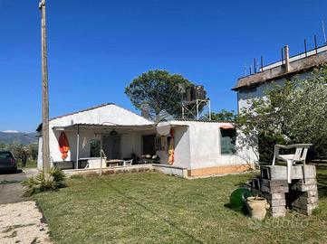 CASA INDIPENDENTE A GALLICANO NEL LAZIO