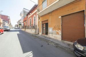 Rif.GR180| negozio catania