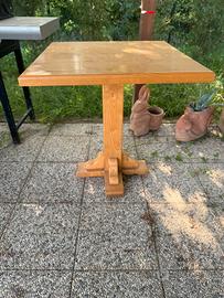 Tavolo quadrato 80x80 in faggio