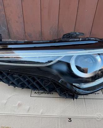 Fari Alfa Romeo Stelvio 