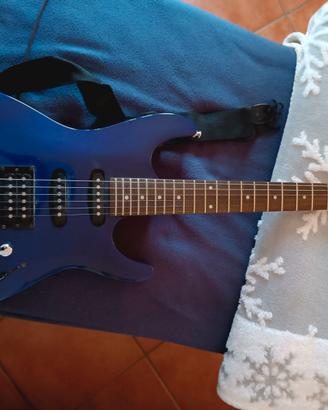 Chitarra elettrica Ibanez, amplificatore, custodia