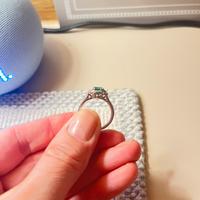 Anello con smeraldo e diamanti