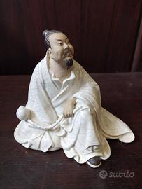 Statuetta in porcellana cinese