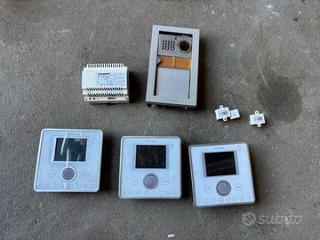 Kit Videocitofonico Comelit