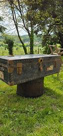 Baule da viaggio molto vintage.!!