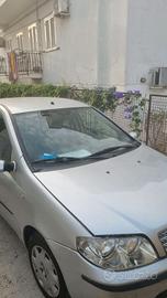 fiat punto anno 2009 impianto gpl 95000 km