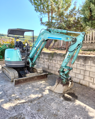 Escavatore kobelco 30 quintali