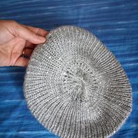 cappello basco con paillettes 