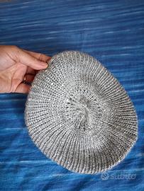 cappello basco con paillettes 