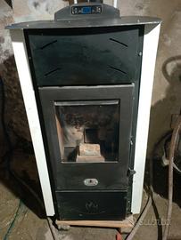 Idrostrufa a pellet style fuego 15kw
