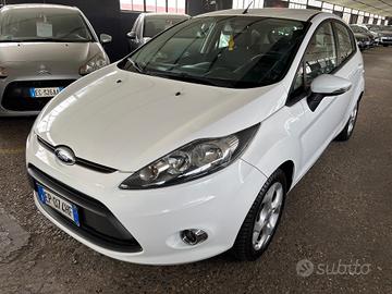 Ford Fiesta 1.4 TDCi 70CV 5p Titanium NEOPATENTATO