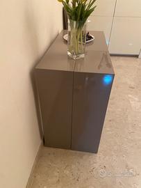 Tavolo  consille