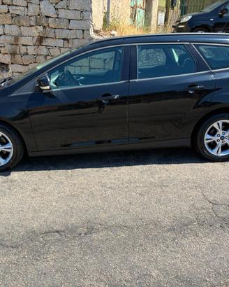 Ford Focus 1.6 Tdci - 115 cv - station wagon