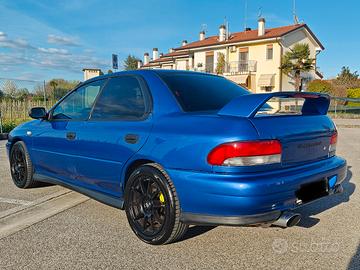Subaru Impreza GT Old 1998 GC8 italiana