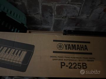 Tastiera Yamaha P 225 B