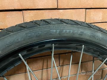 Pneumatico moto 90/90/21 karoo street africa twin