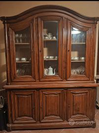 mobile vetrina in legno noce e cristallo 